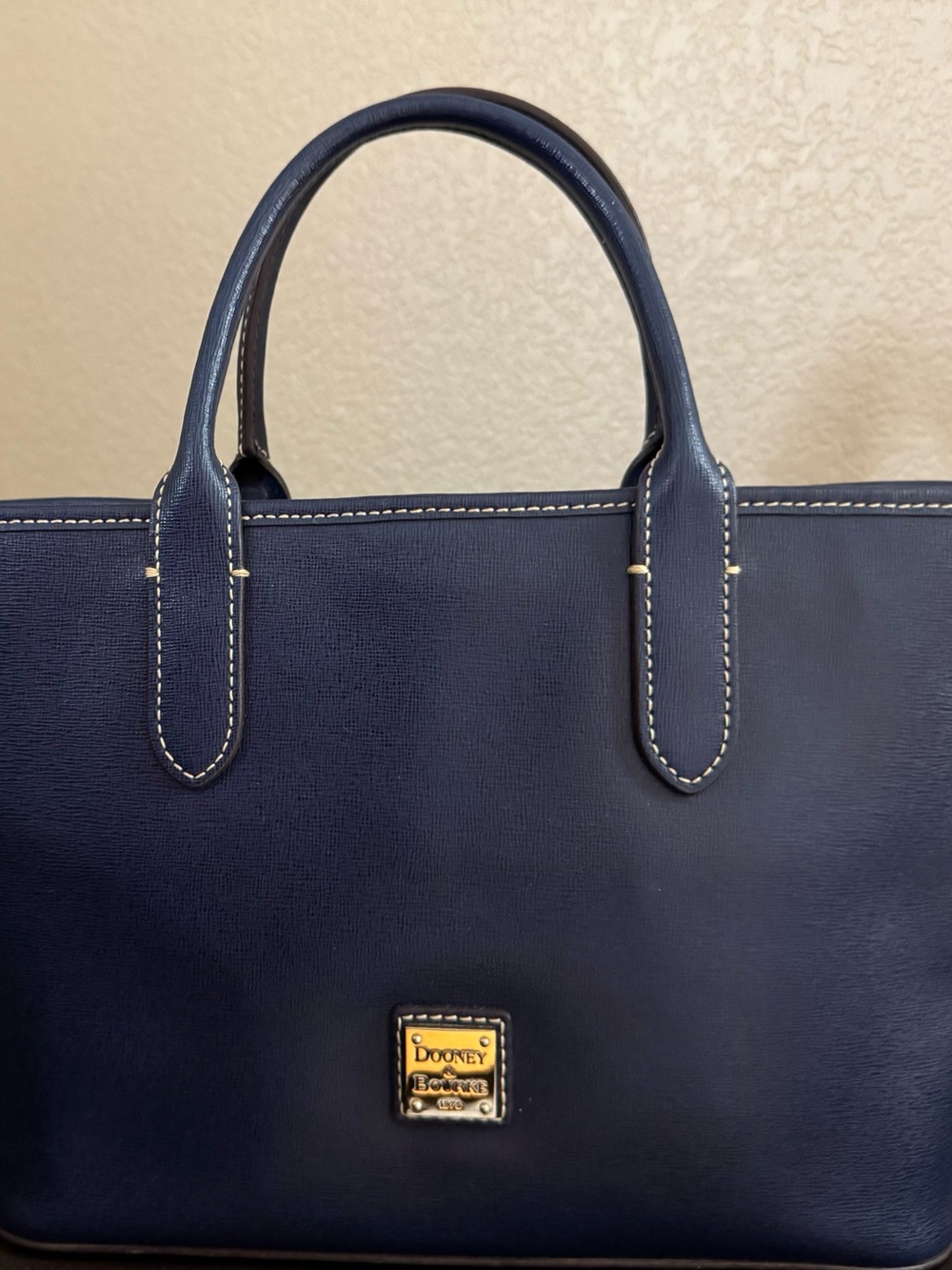 Brielle Tote, Dooney & Bourke w/ matching wallet